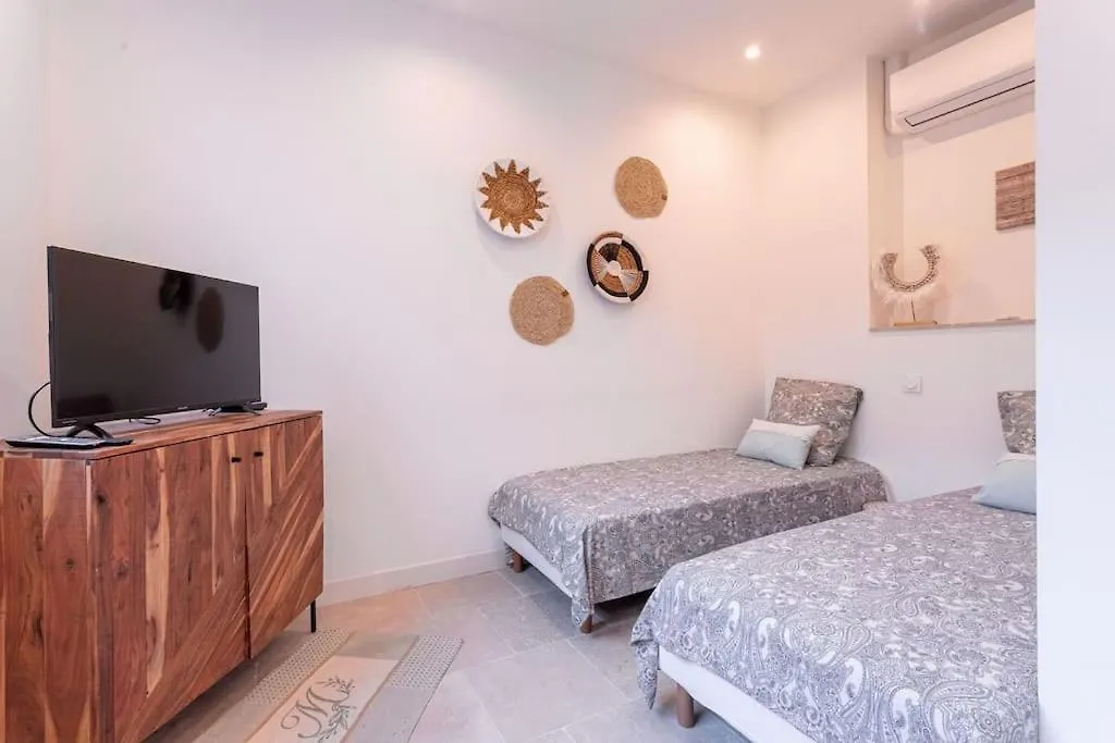Luxury Apt With Large Terrace On Famous Rue D'Antibes! - Pasteur Apt By Halldis Cannes Apartment