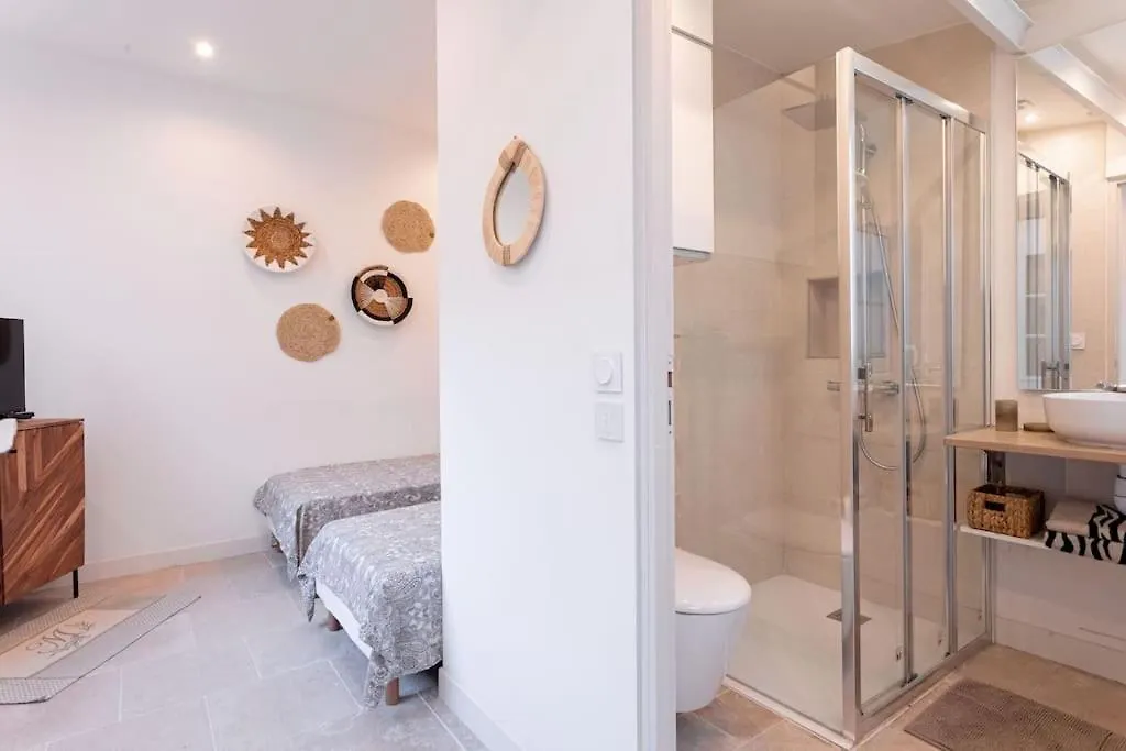 Luxury Apt With Large Terrace On Famous Rue D'Antibes! - Pasteur Apt By Halldis Cannes France